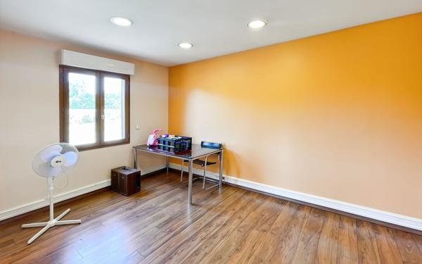 Maison à vendre    5 pièces • 100 m2 Chancelade