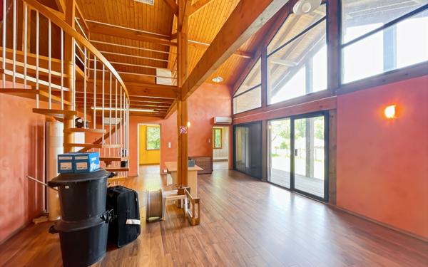 Maison à vendre    5 pièces • 100 m2 Chancelade