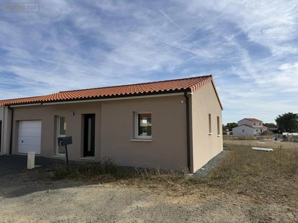 Location - Maison Beaupréau-en-Mauges 49600 3 pièces 62 m 2 252 m 2