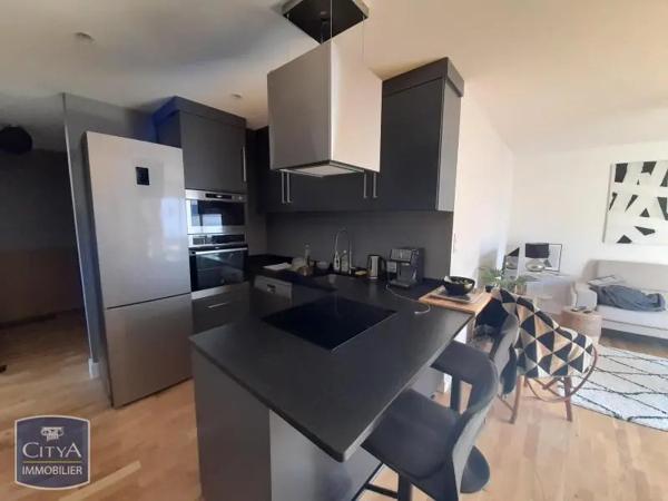 Appartement à louer 2 pièces 47.8m² Limoges (87100)