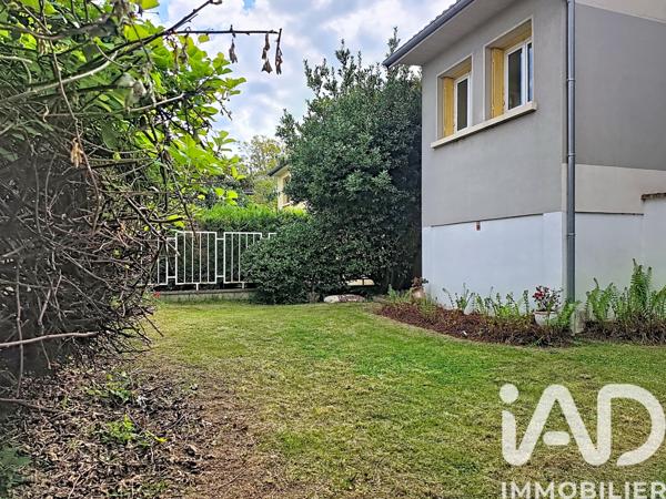 Maison à vendre 4 pièces 75 m² Paray-Vieille-Poste
