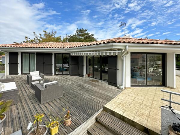 Maison d'architecte entièrement rénovée en 2015 à deux pas des plages ! Saint Jean De Monts