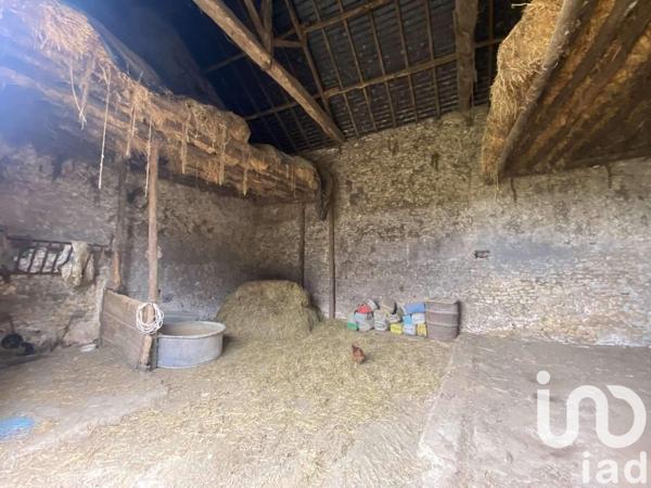 Grange 4 pièces de 200 m² à Thénezay (79390)