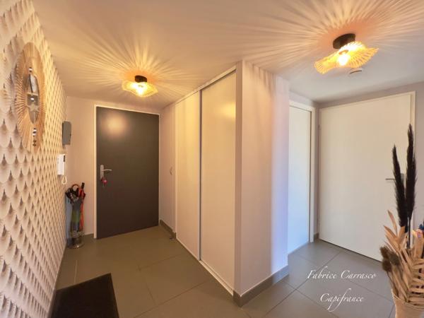 Appartement à vendre 3 pièces AULNAT de 67,60 m² au sein d'une résidence récente et sécurisée
