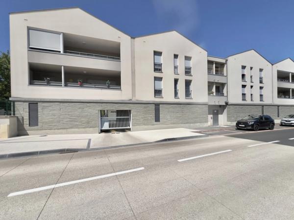 Appartement à vendre 3 pièces AULNAT de 67,60 m² au sein d'une résidence récente et sécurisée
