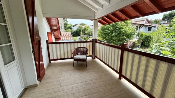 Maison
                                                                                                                                                                                                                                                                                                                        4 pièce(s)                                                                                                                                                                                                          3 chambre(s)                                                                                                                                                                                                          125  m²