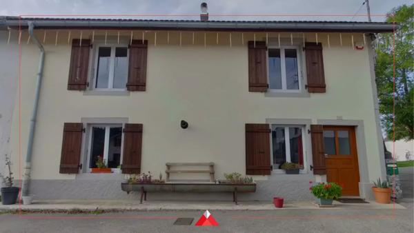 Maison, hangar et terrain constructible