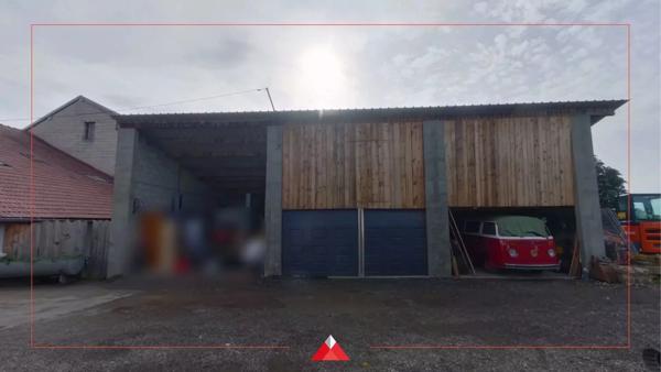 Maison, hangar et terrain constructible