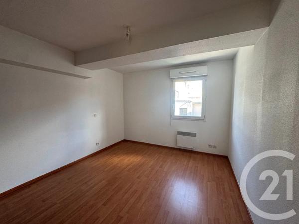 Appartement F3 à vendre  3 pièces - 67,30 m 2   SENE  - 56