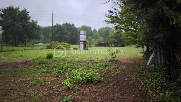 Terrain de loisirs de 2 162 m²