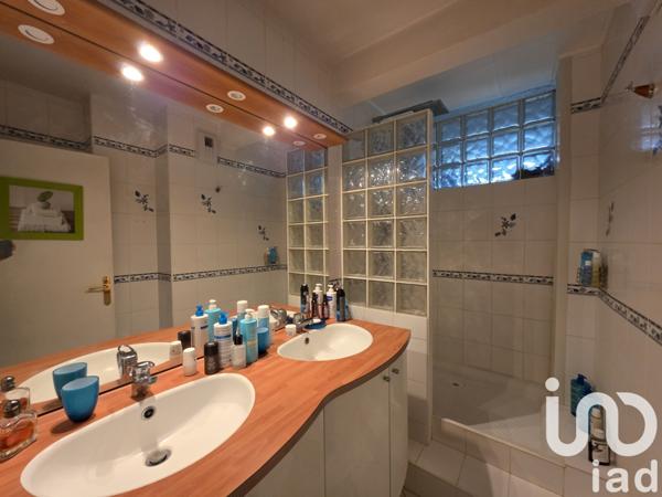 Appartement à vendre 4 pièces 74 m² Lagny-sur-Marne