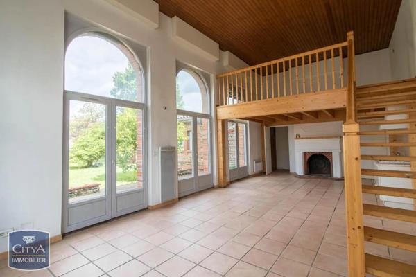 Appartement à louer 2 pièces 72.69m²