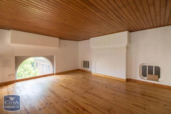 Appartement à louer 2 pièces 72.69m²