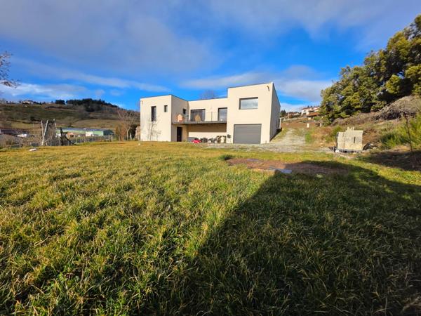 Maison à vendre 6 pièces proche de MONTBRISON (42)