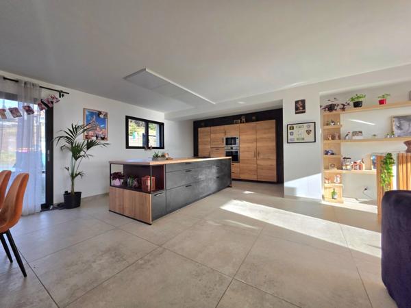 Maison à vendre 6 pièces proche de MONTBRISON (42)