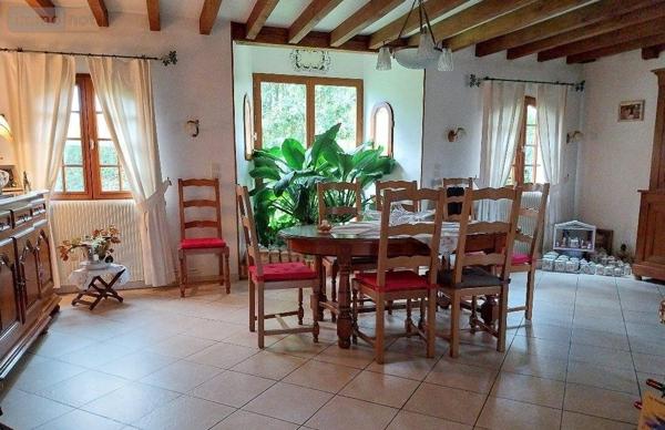 Maison à vendre à Le Thuit-de-l'Oison dans l'Eure (27370), ref : A-27061