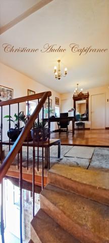 Brionnais, maison 200 m², avec piscine sur 2.5 Ha de terrain