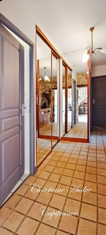 Brionnais, maison 200 m², avec piscine sur 2.5 Ha de terrain