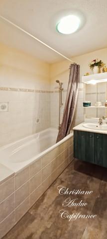 Brionnais, maison 200 m², avec piscine sur 2.5 Ha de terrain