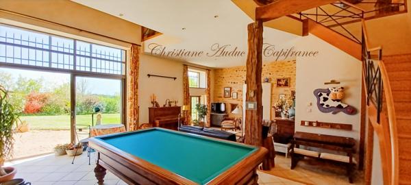 Brionnais, maison 200 m², avec piscine sur 2.5 Ha de terrain