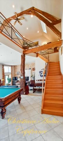 Brionnais, maison 200 m², avec piscine sur 2.5 Ha de terrain