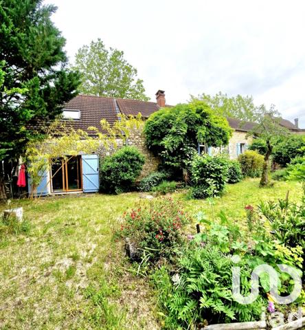 Maison 6 pièces de 210 m² à Payrac (46350)