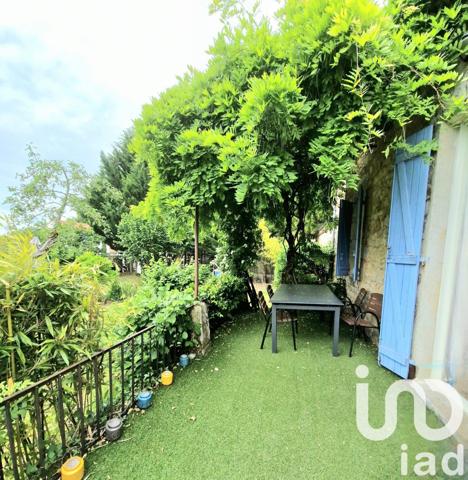 Maison 6 pièces de 210 m² à Payrac (46350)