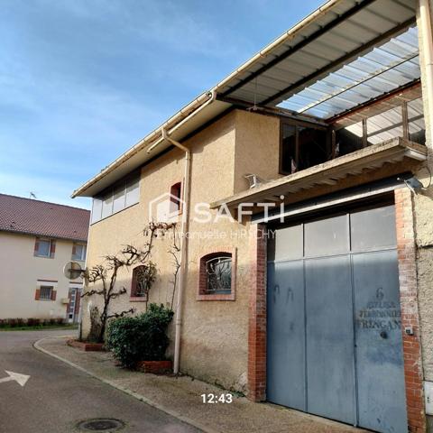 Loft lumineux de 100m2 avec atelier de forgeron