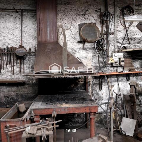 Loft lumineux de 100m2 avec atelier de forgeron