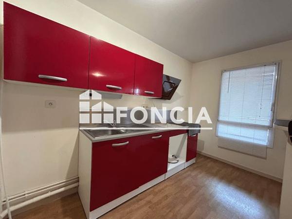 Location Appartement 3 pièces 92.63 m² - 7 AVENUE DE VARSOVIE PORTE 101 Lens 62300