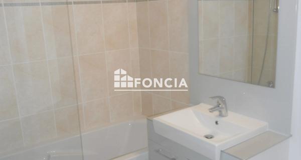 Location Appartement 2 pièces 35.97 m² - Marseille 13010