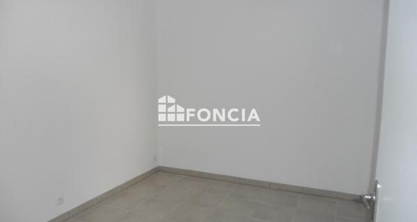 Location Appartement 2 pièces 35.97 m² - Marseille 13010