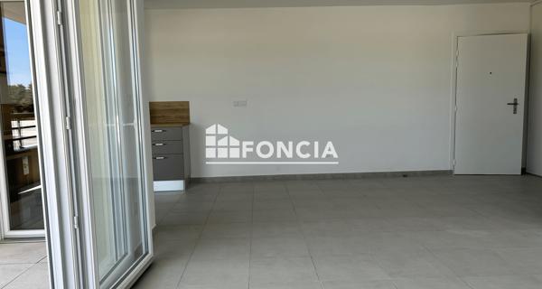 Location Appartement 3 pièces 63.9 m² - Monteux 84170