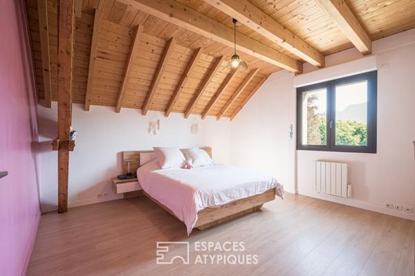 Ancien corps de ferme rénové en habitations