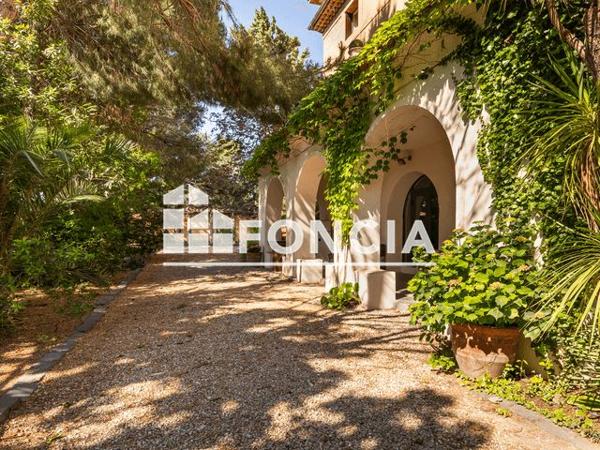 À vendre Maison 9 pièces 765 m² - Sauvian 34410