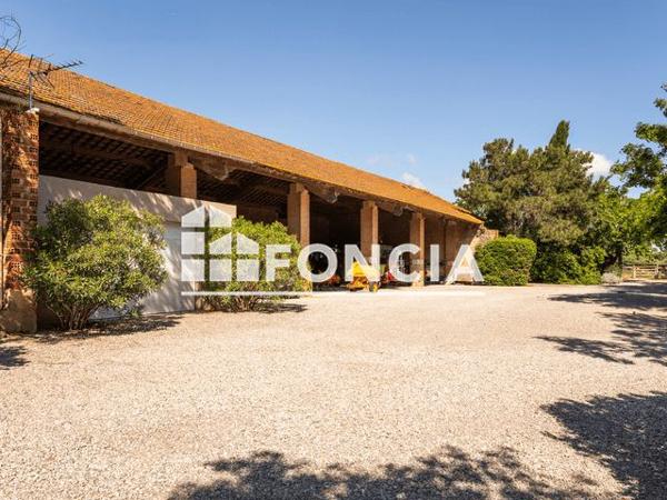 À vendre Maison 9 pièces 765 m² - Sauvian 34410