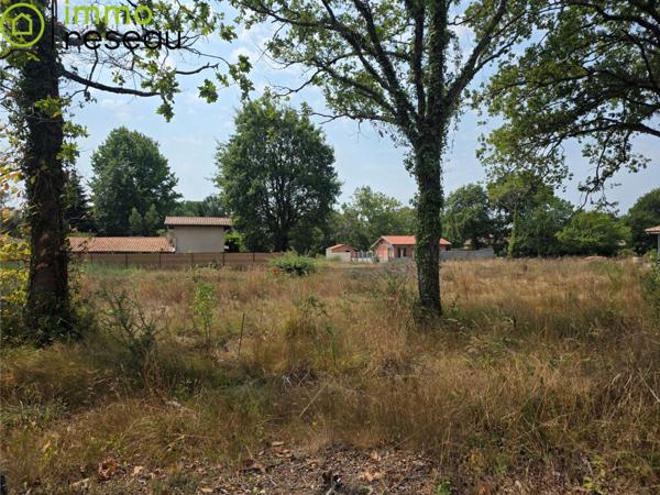 Terrain constructible à LE TEICH (33470)