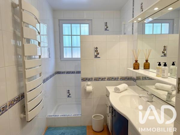 Maison à vendre 7 pièces 157 m² Roquebrune-sur-Argens