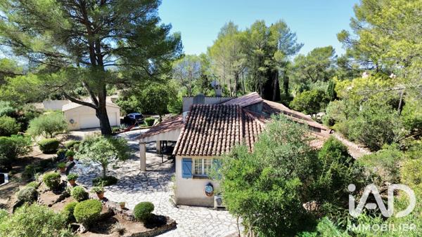 Maison à vendre 7 pièces 157 m² Roquebrune-sur-Argens