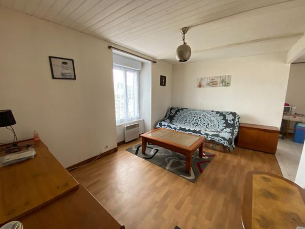 A LOUER - APPARTEMENT T2 MEUBLE à QUEVERT - AXE DINAN -  DINARD