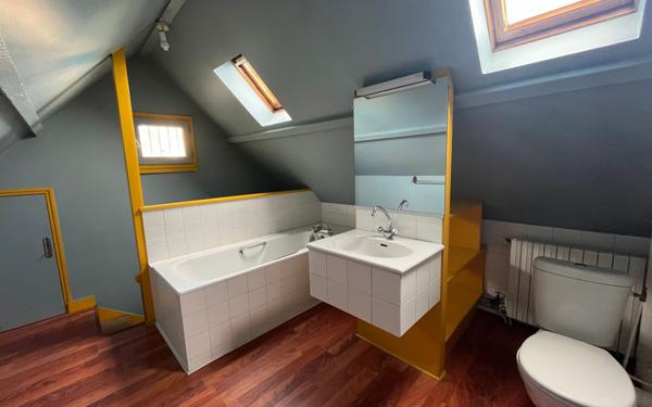 Maison à vendre    8 pièces • 229 m2 Limoges