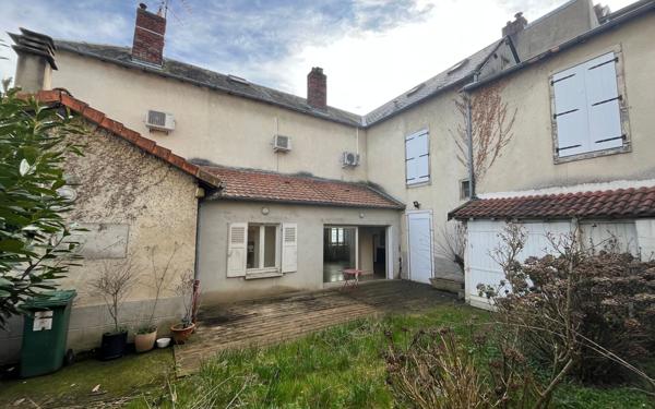 Maison à vendre    8 pièces • 229 m2 Limoges
