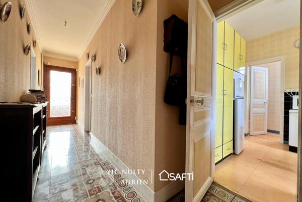 Maison 7 pièces 4 chambres 143m2, 836m2 de terrain