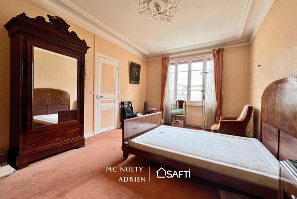 Maison 7 pièces 4 chambres 143m2, 836m2 de terrain