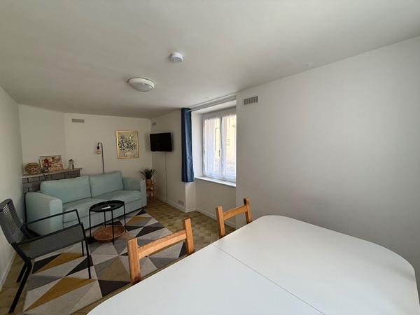 Maison de village 2 chambres Cournanel