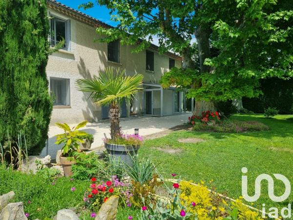 Maison à vendre 12 pièces 223 m² Le Thor