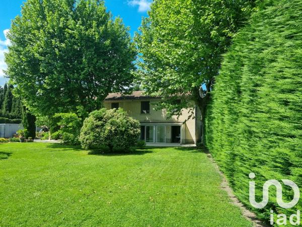 Maison à vendre 12 pièces 223 m² Le Thor