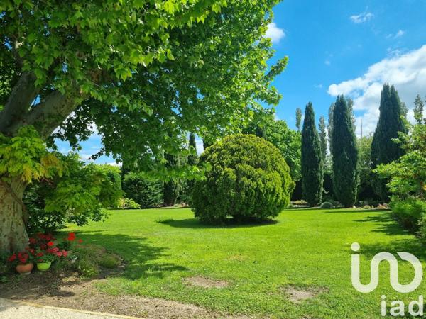 Maison à vendre 12 pièces 223 m² Le Thor