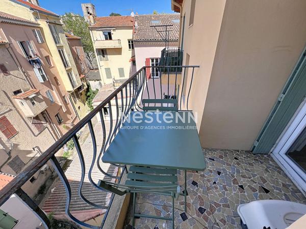 Vallauris - 2P - 43m² - 2 Terrasses - Cave - Dernier étage - Rien à prévoir - - Traversant