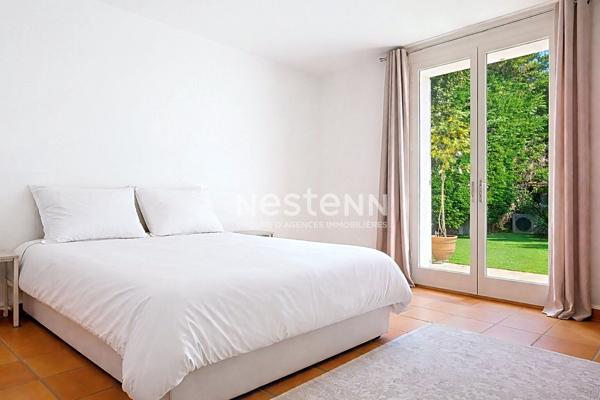 Villa de 168m² - Vue mer & collines - 4 Chambres - Piscine